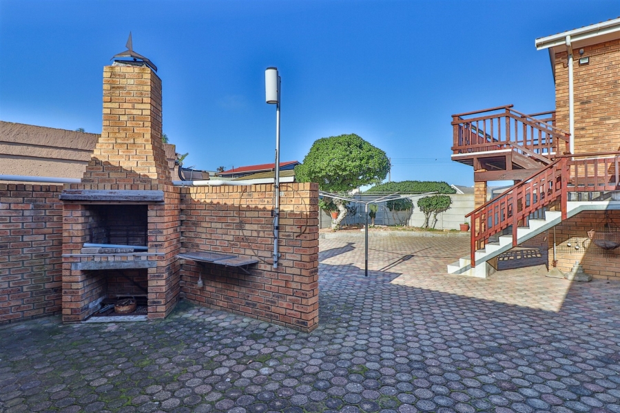 3 Bedroom Property for Sale in Reebok Western Cape